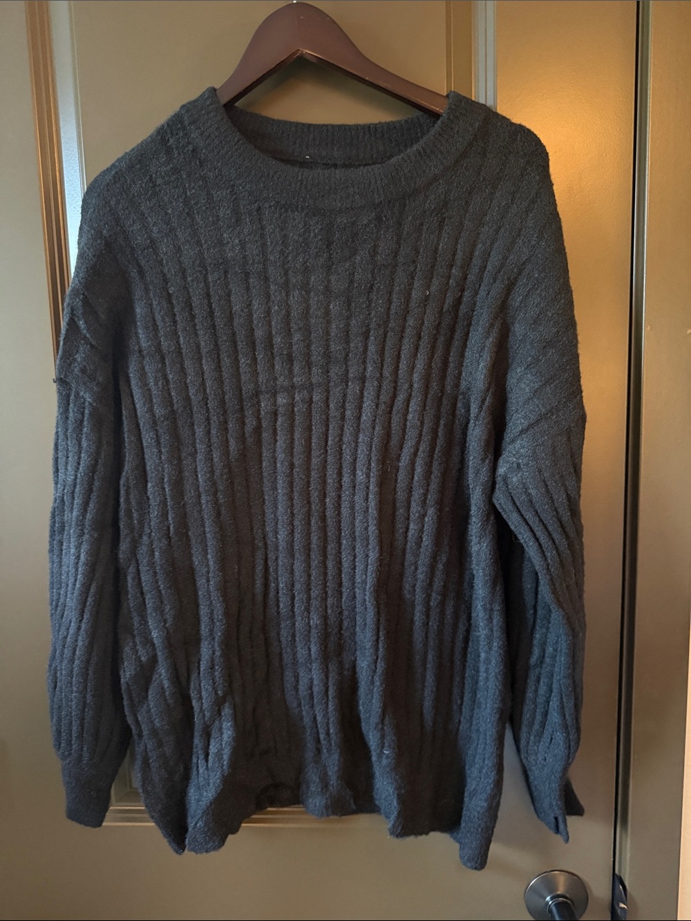 aerie Men's Crewneck Ribbed Sweater - Charcoal Gray